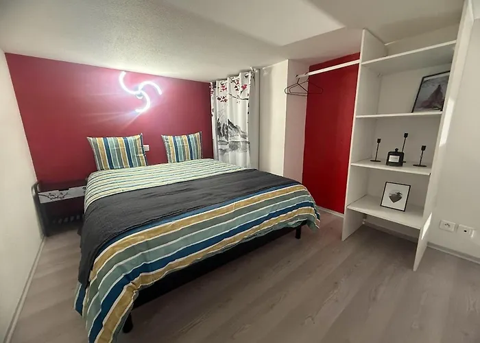 Duplex 4 Pers - 15 Min De - Rer A 5 Min *