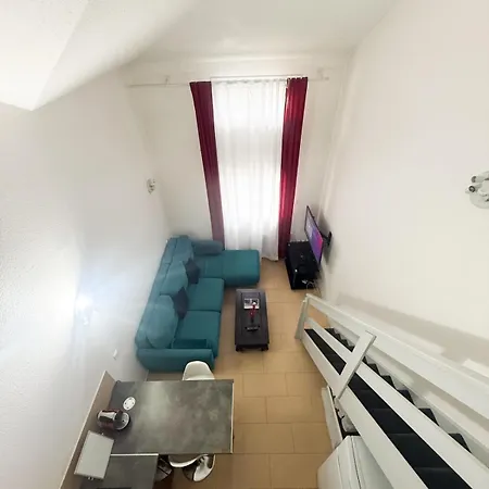 Duplex 4 Pers - 15 Min De - Rer A 5 Min *