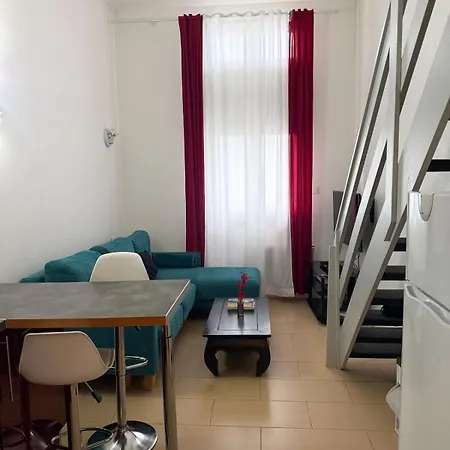 Duplex 4 Pers - 15 Min De - Rer A 5 Min Appartamento *