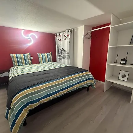 Duplex 4 Pers - 15 Min De - Rer A 5 Min *
